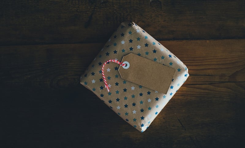 Eco-friendly gift wrapping